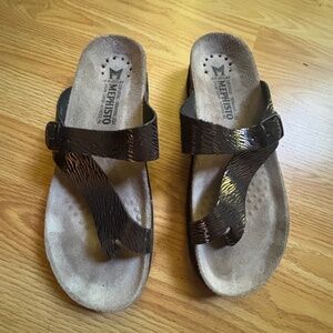 Mephisto Silver & Black Size EU 40 Sandals
